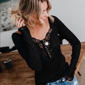 Vici dolls black lace sweater small